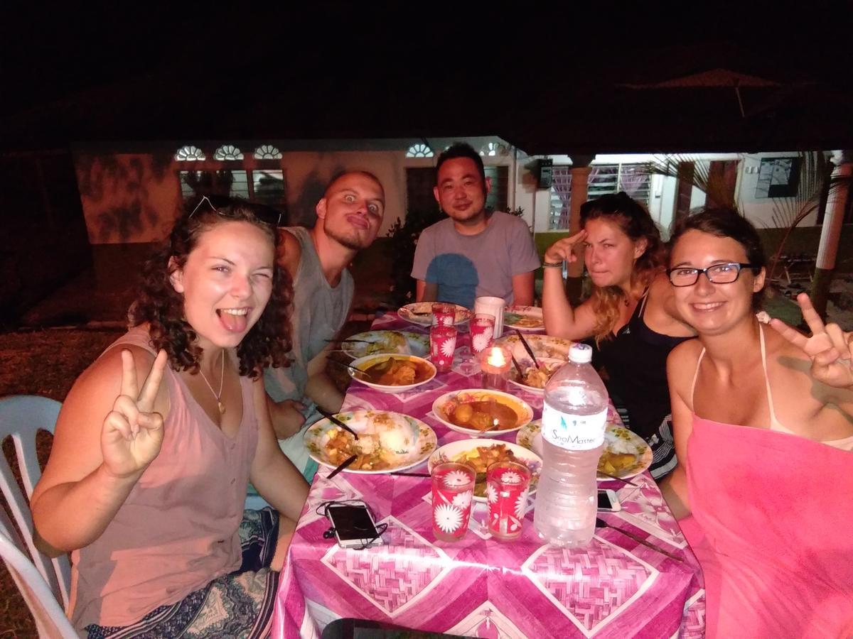 קואלה טהאן Delimah Guesthouse מראה חיצוני תמונה