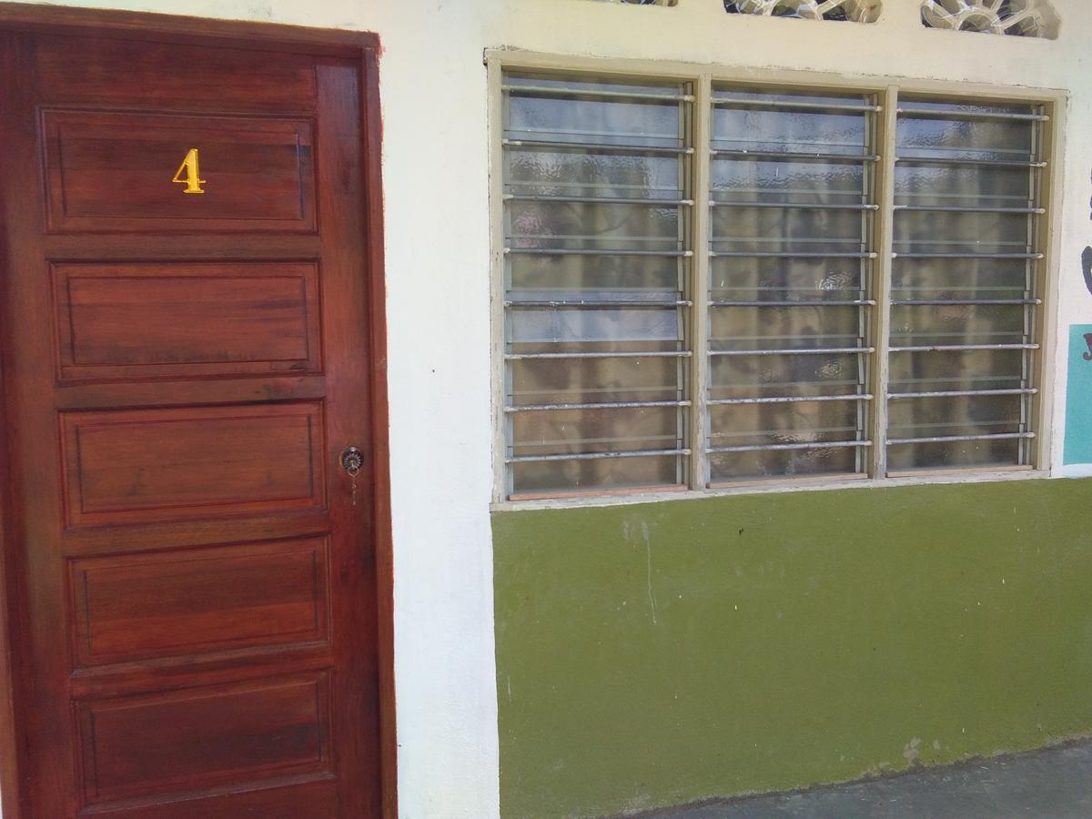 קואלה טהאן Delimah Guesthouse מראה חיצוני תמונה
